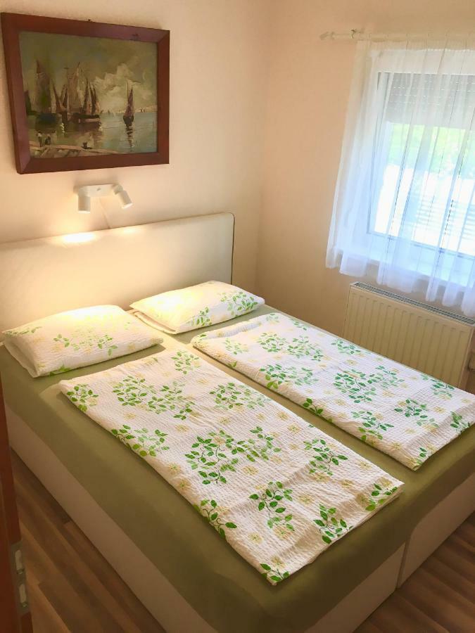 Aranypart Apartman Apartment ชิโอฟก ภายนอก รูปภาพ